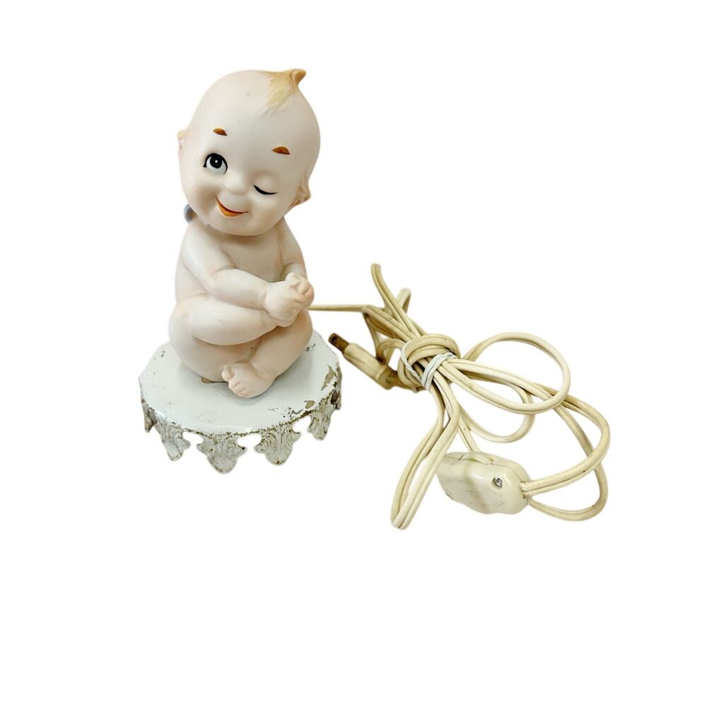 ALADDIN GIFTWARE Vintage Winking Kewpie Baby Figurine Night Light Lamp